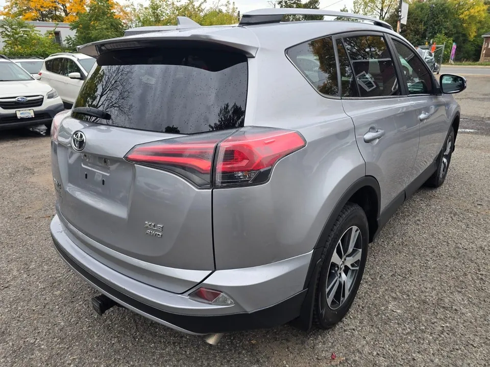 Toyota Rav4 2017 photo 5