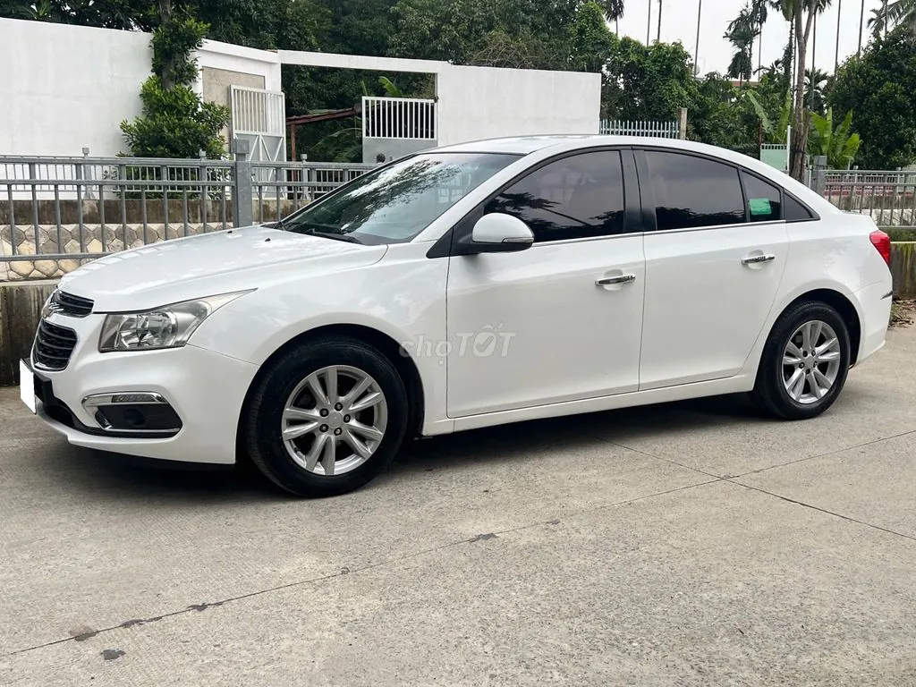 Chevrolet Cruze 2018 photo 2