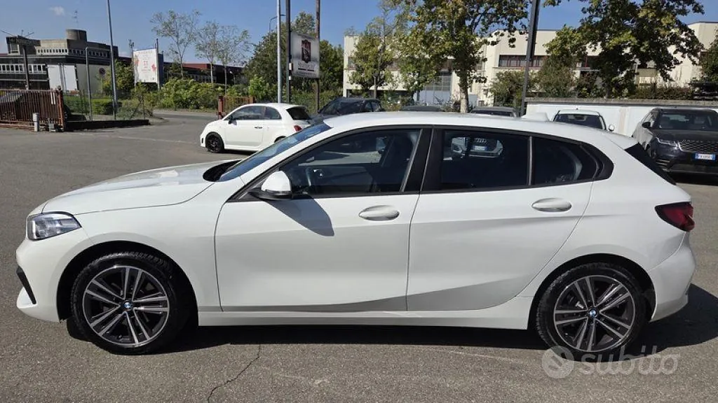 BMW 118 I 2020 photo 3