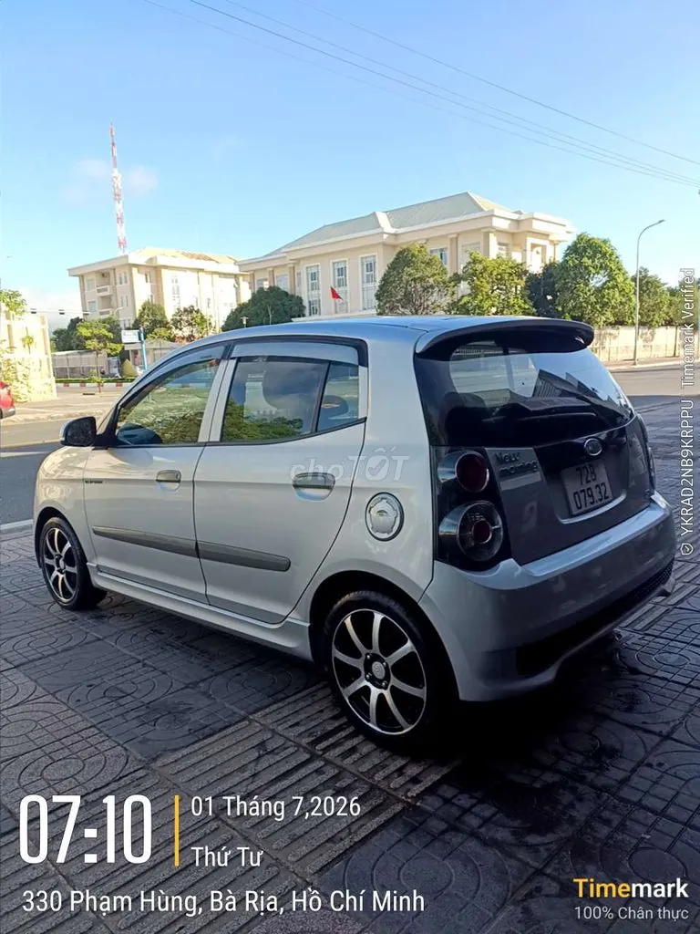 Kia Morning 2012 photo 2
