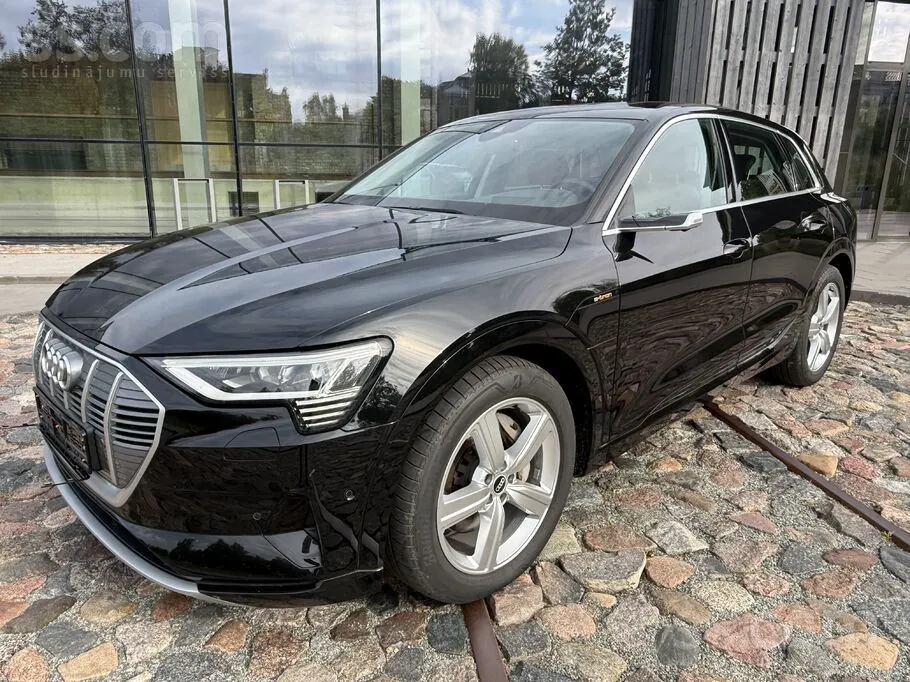Audi E-Tron 2021 photo 3
