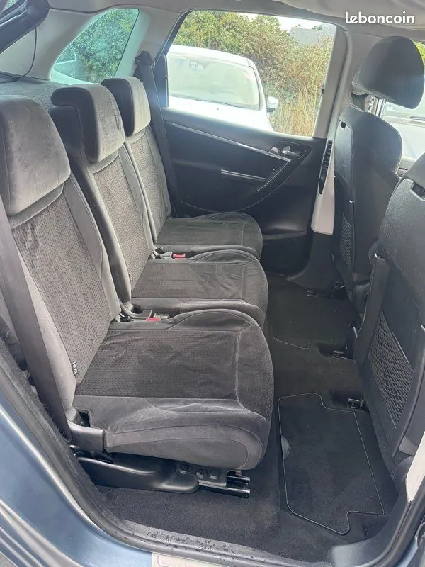 Citroen C4 Picasso 2008 photo 4
