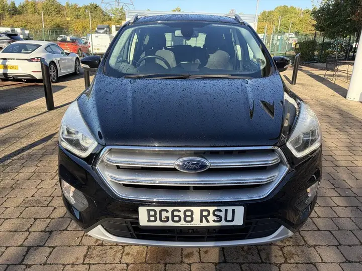 Ford Kuga 2018 photo 2