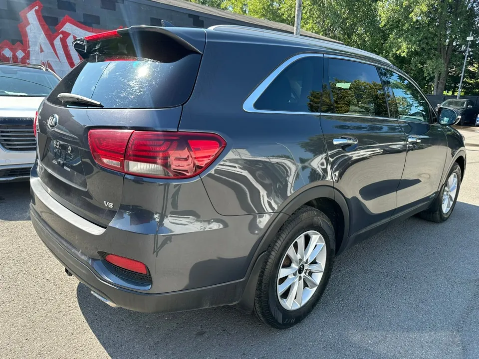 Kia Sorento 2019 photo 2