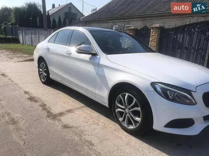 Mercedes-Benz C-Class 2017 photo 3