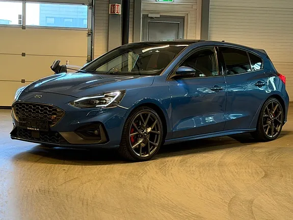 Ford Focus 2019 photo 2