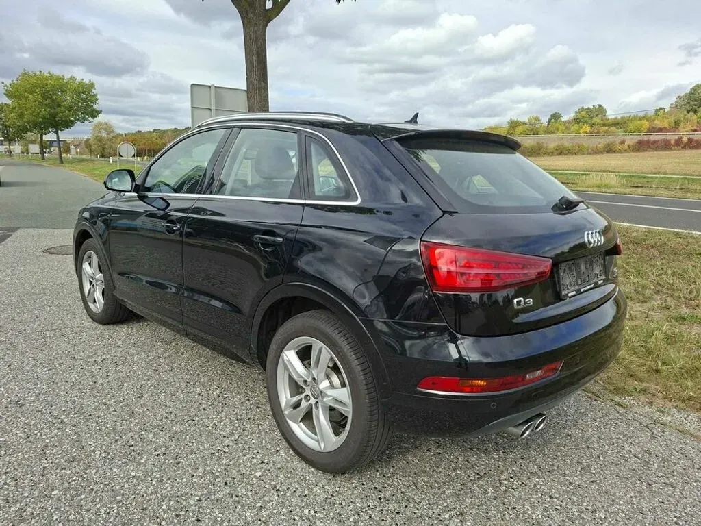 Audi Q3 2015 photo 3