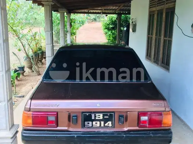 Nissan Sunny 1983 photo 3