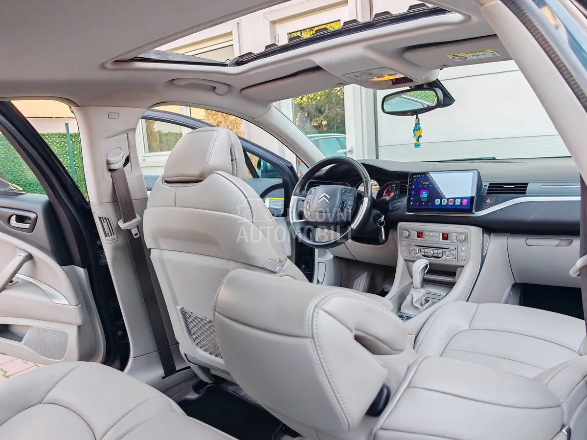 Citroen C5 2015 photo 2