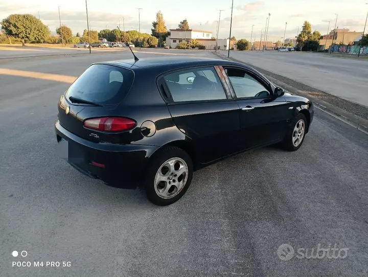 Alfa Romeo 147 2007 photo 3