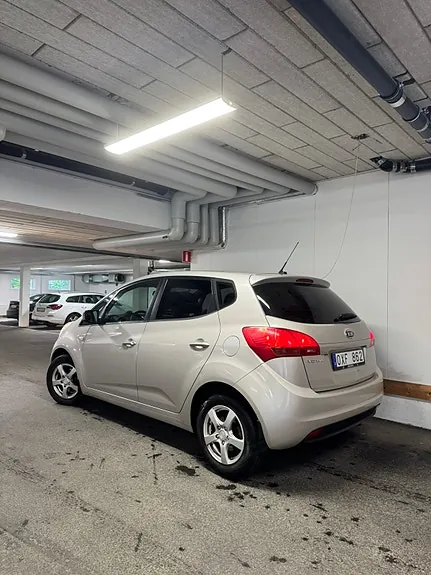 Kia Venga 2011 photo 5
