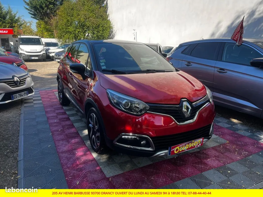 Renault Captur 2015 photo 2