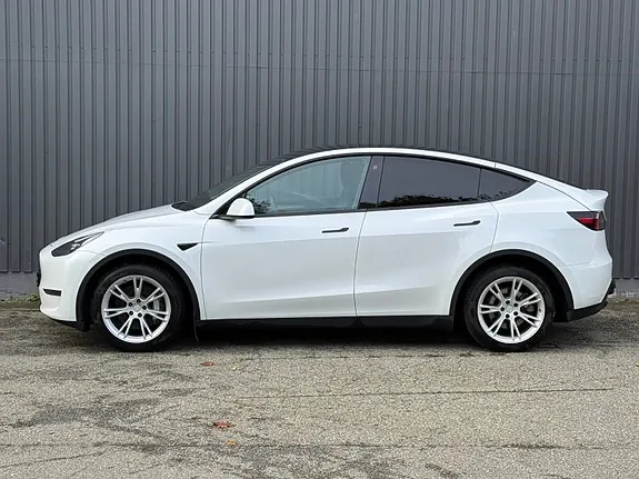 Tesla Model Y 2021 photo 5