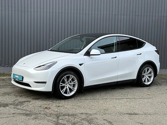 Tesla Model Y 2021 photo 3