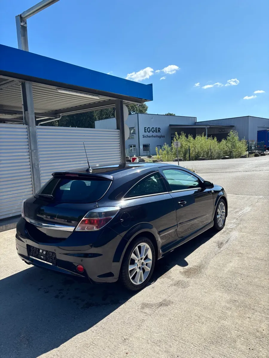 Opel Astra 2008 photo 3