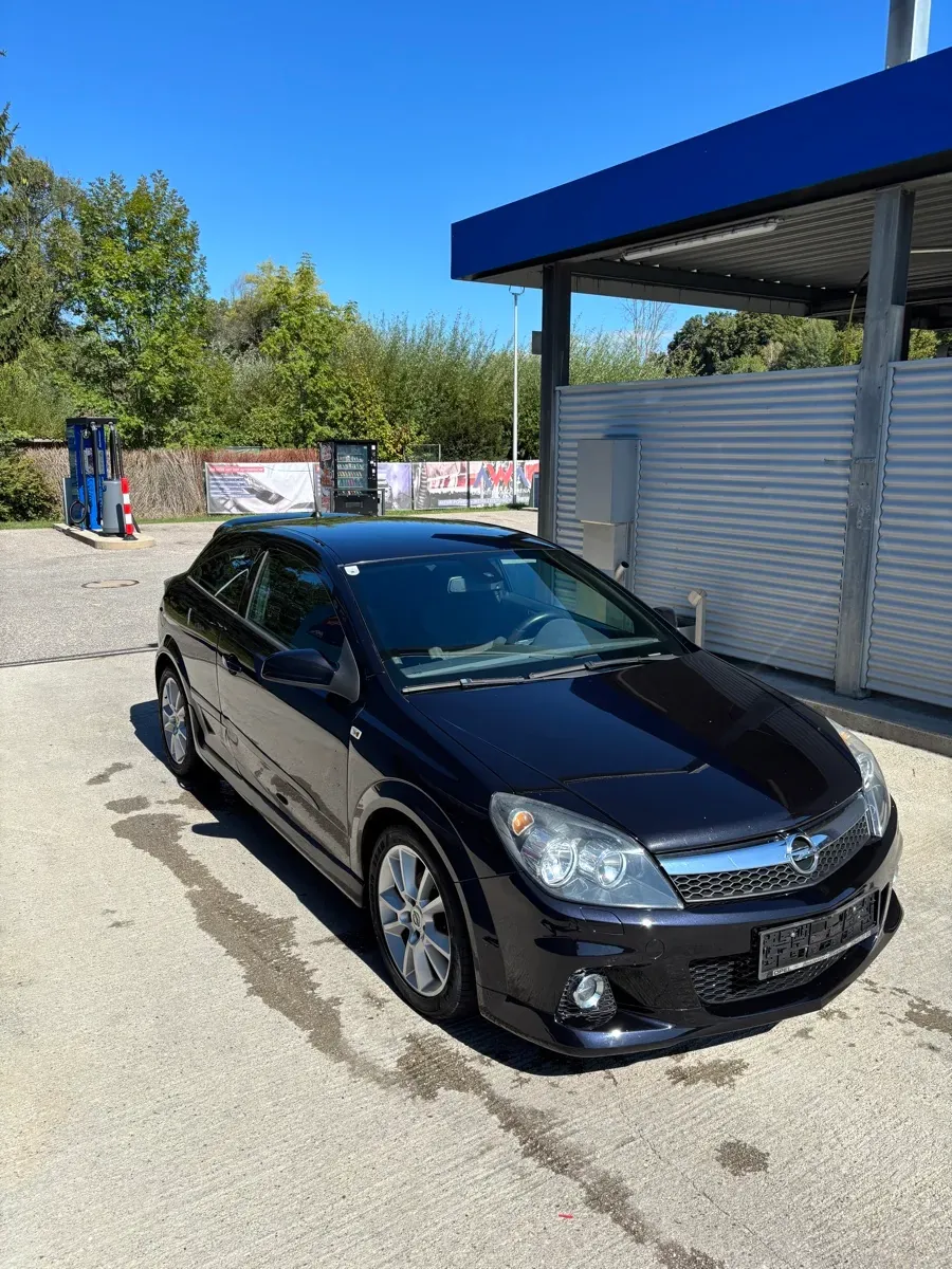 Opel Astra 2008 photo 2