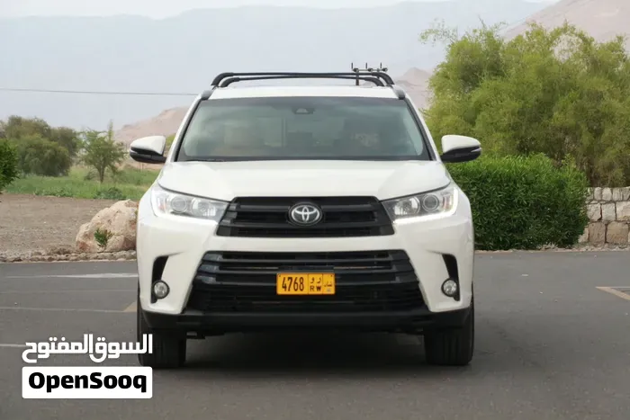 Toyota Highlander 2018 photo 2