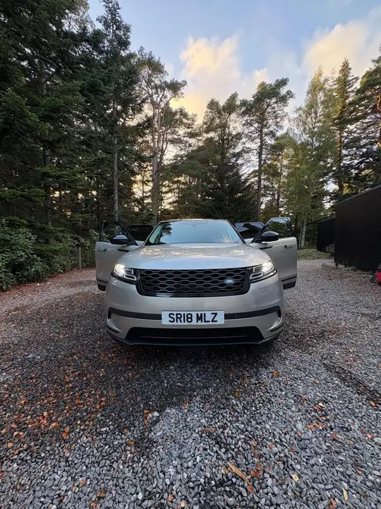 Land Rover Range Rover Velar 2018 photo 4