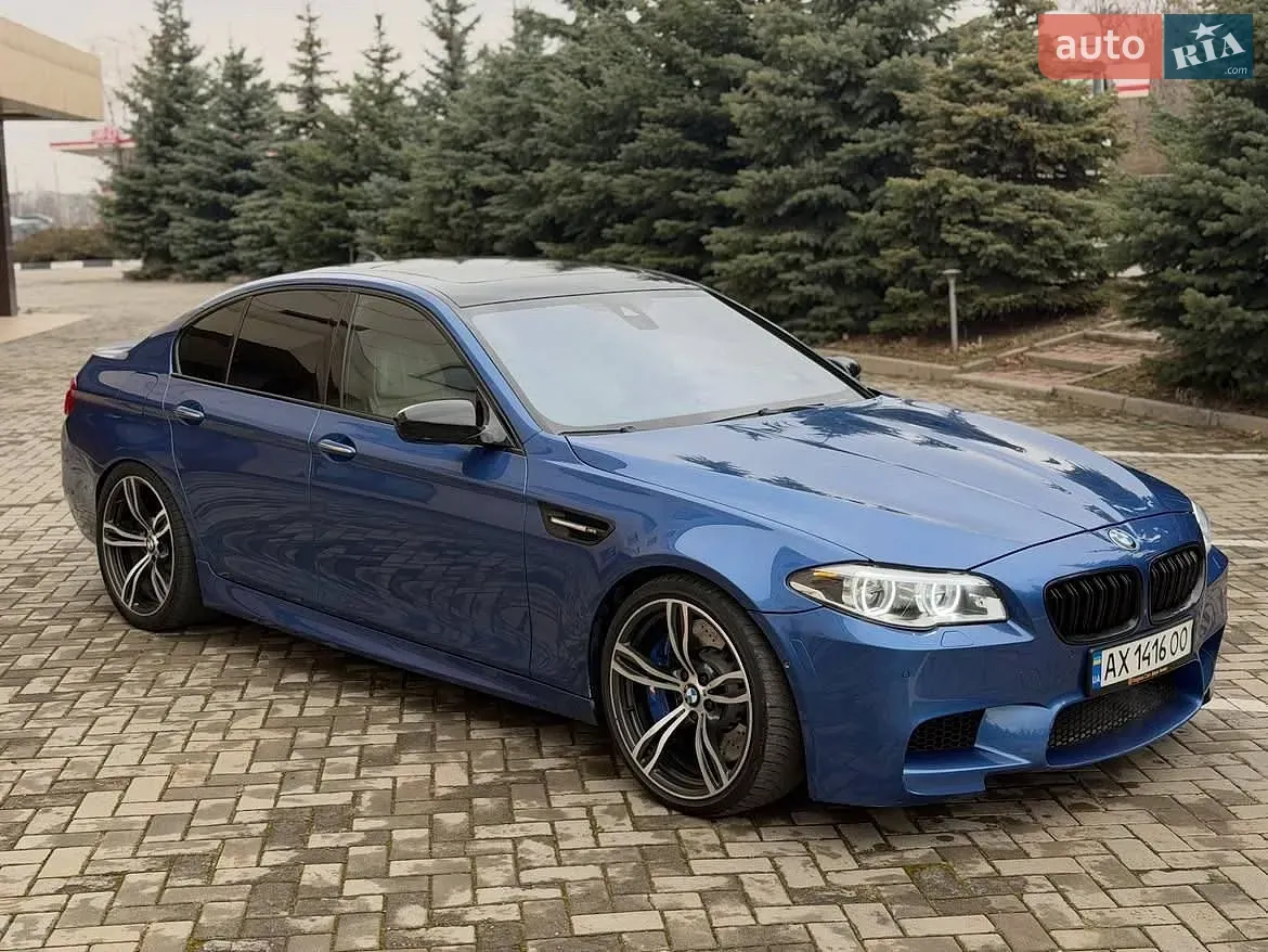 BMW M5 2012 photo 4