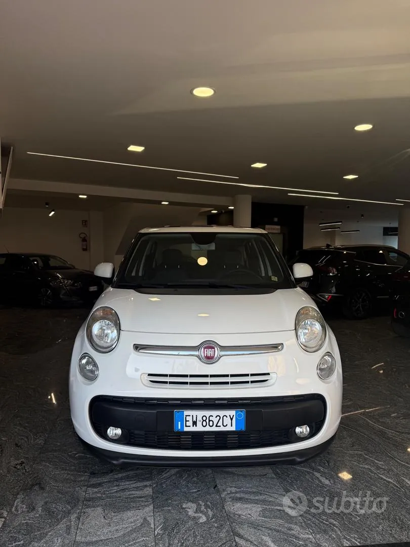 Fiat 500L 2014 photo 2