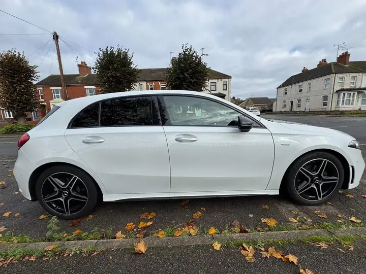 Mercedes-Benz A-Class 2021 photo 4