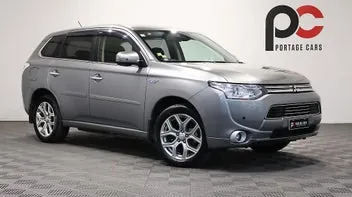 Mitsubishi Outlander 2013 photo 2