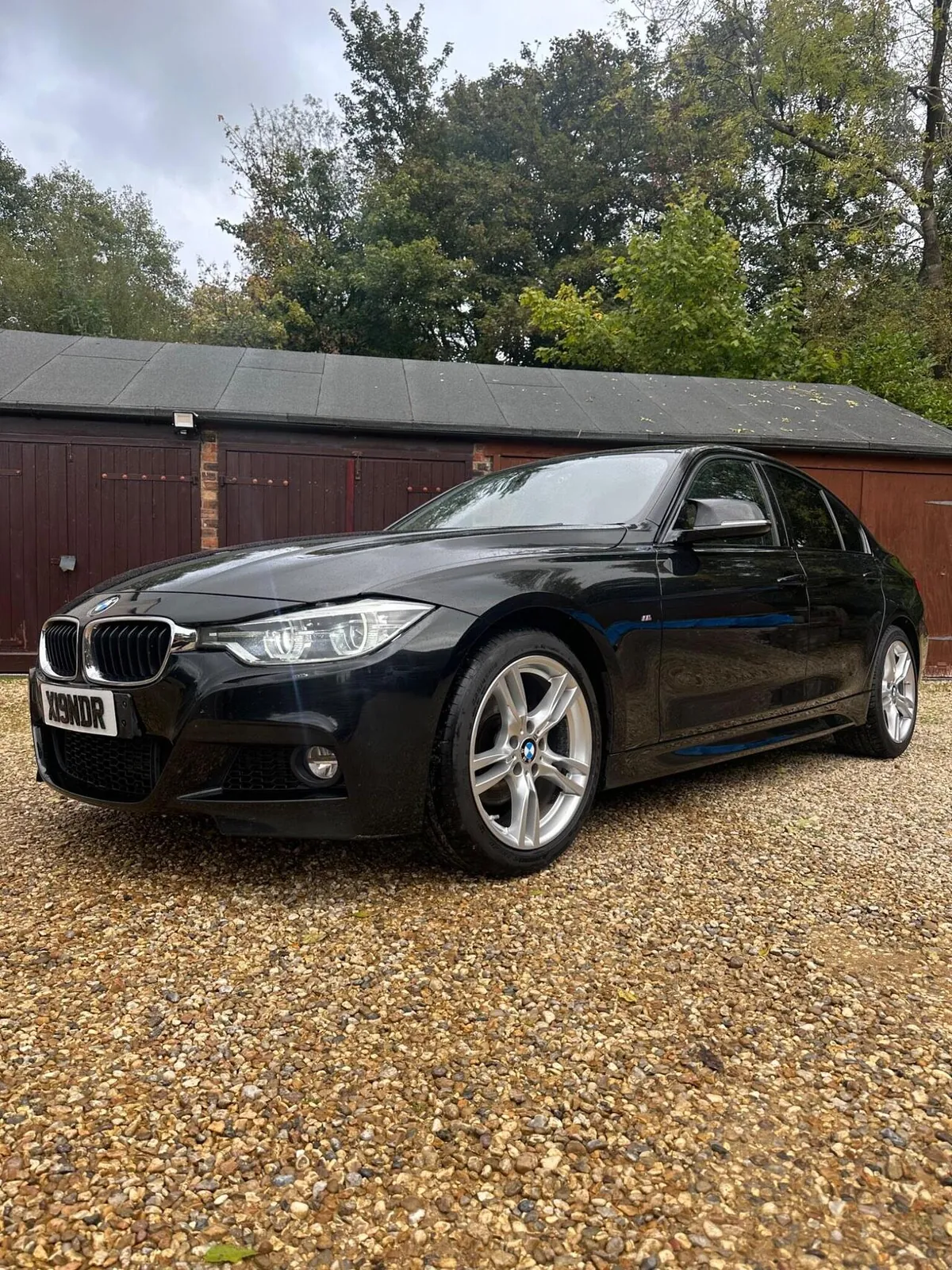 BMW 3 Series 2016 photo 2