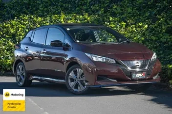 Nissan Leaf 2021 photo 2