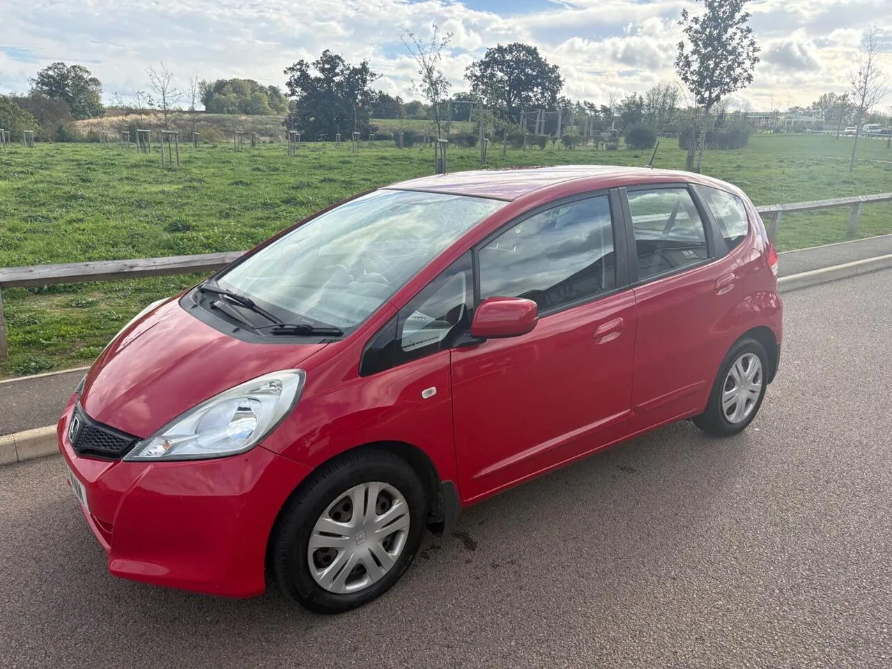 Honda Jazz 2014 photo 3