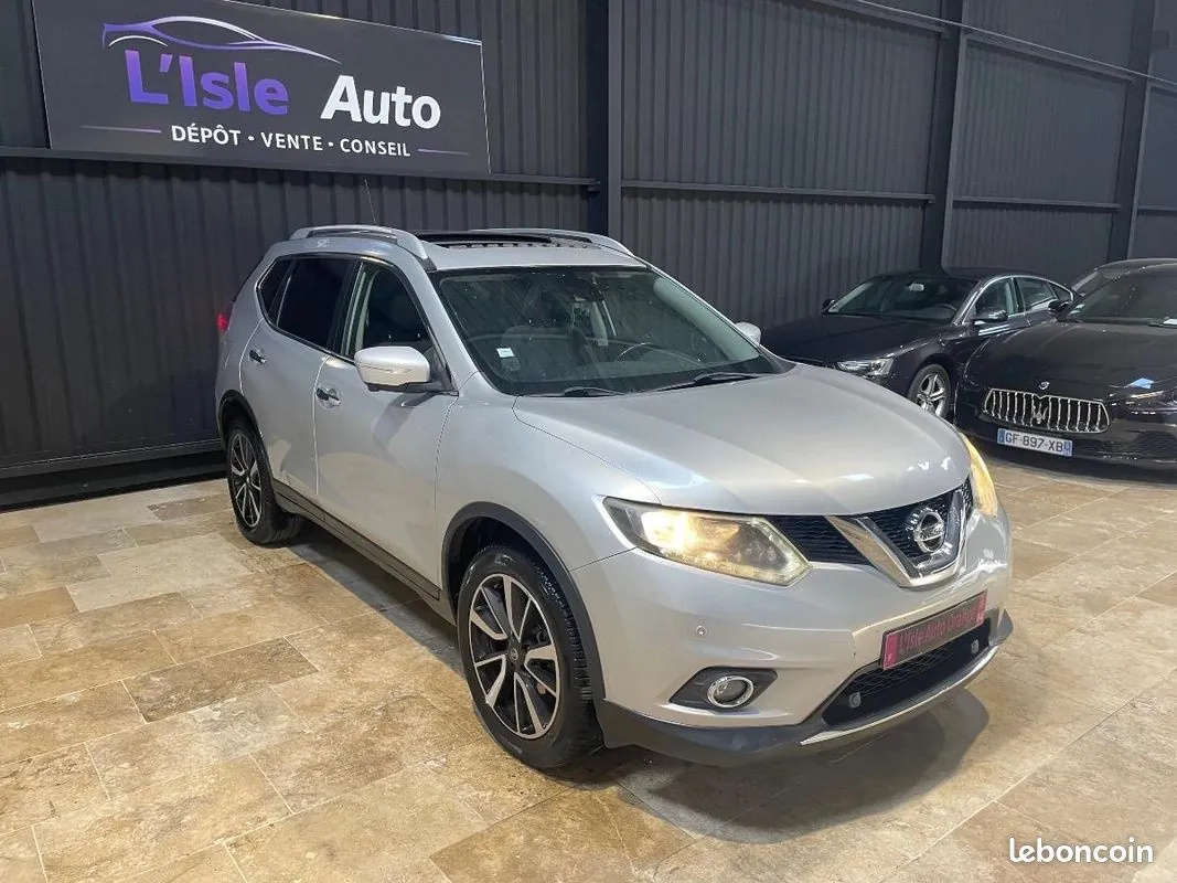 Nissan X-Trail 2016 photo 2