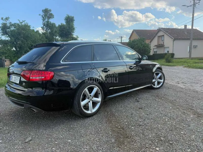 Audi A4 2011 photo 4