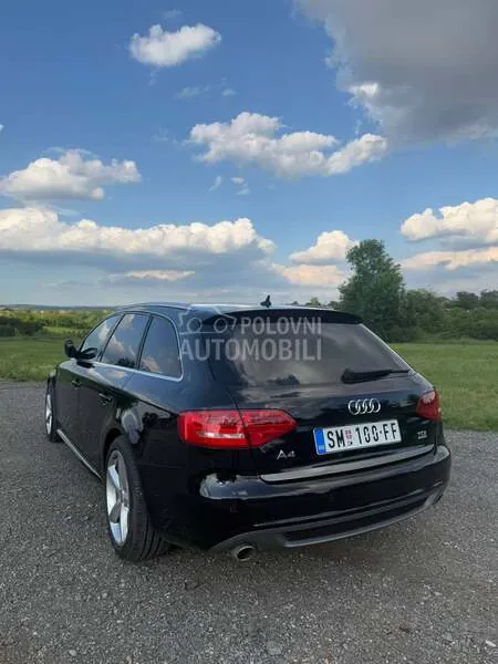 Audi A4 2011 photo 2