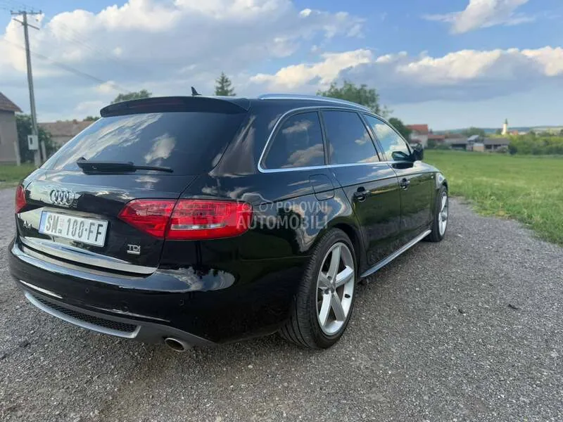Audi A4 2011 photo 5