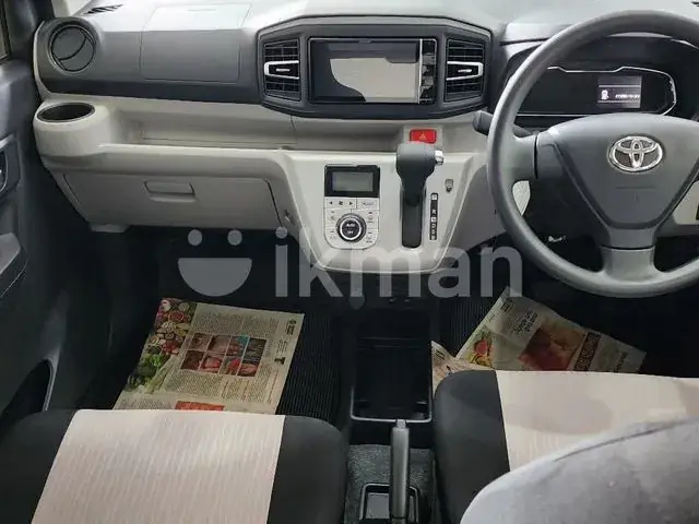 Toyota Pixis 2023 photo 5