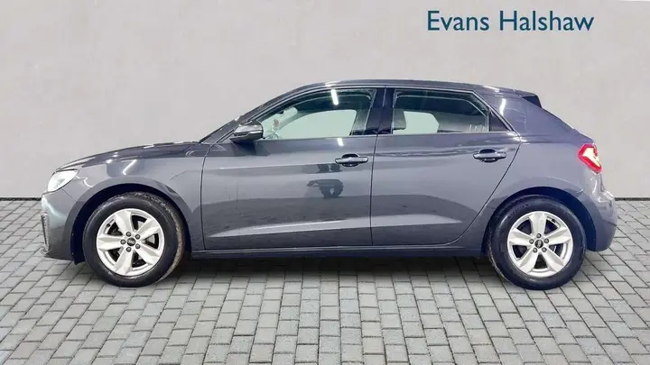 Audi A1 2020 photo 3