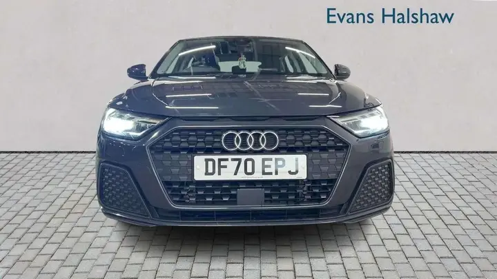 Audi A1 2020 photo 2