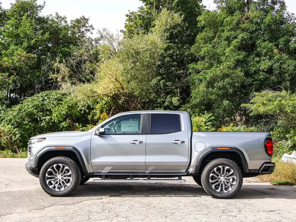 GMC Canyon 2026 photo 3