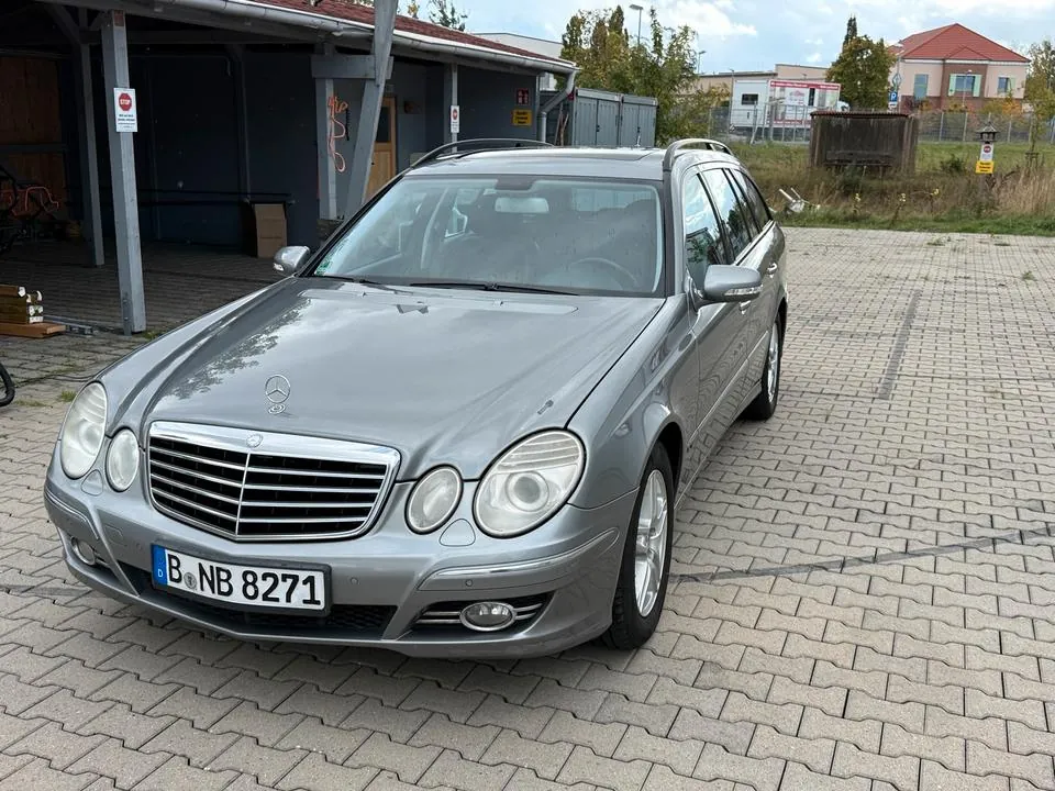 Mercedes-Benz E 220 Cdi