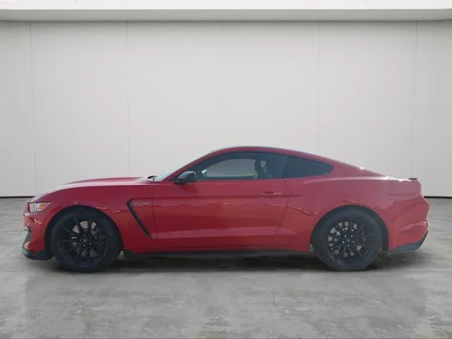 Ford Mustang 2017 photo 2
