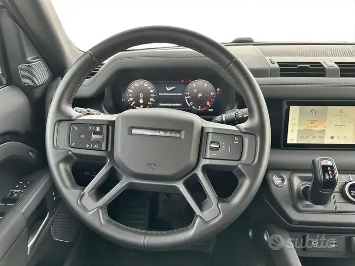 Land Rover Defender 2024 photo 5
