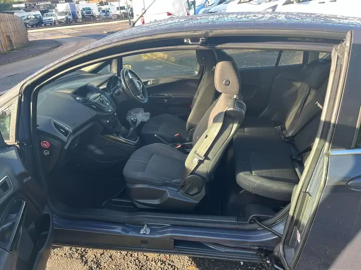 Ford B-Max 2013 photo 3