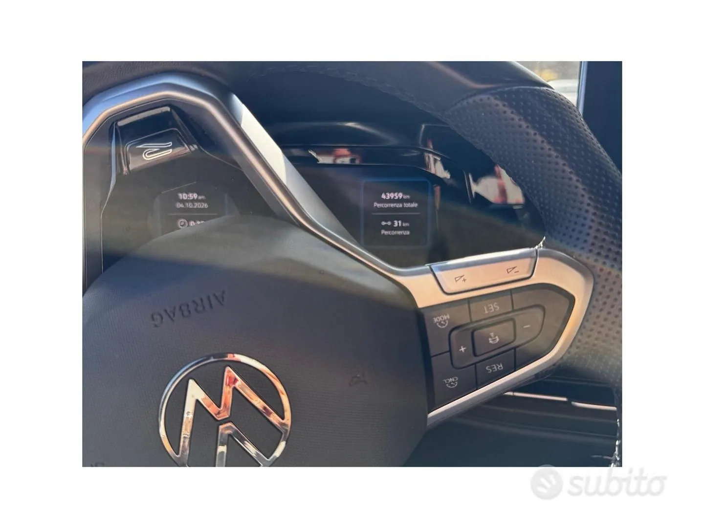 Volkswagen Golf 2024 photo 5