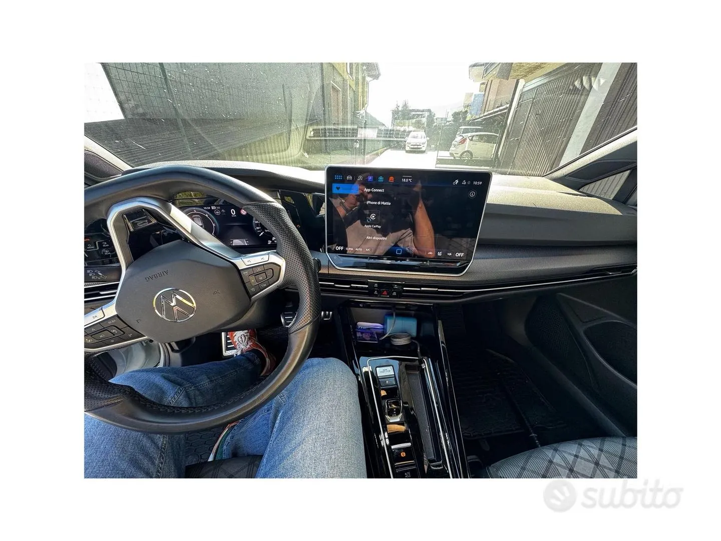 Volkswagen Golf 2024 photo 4
