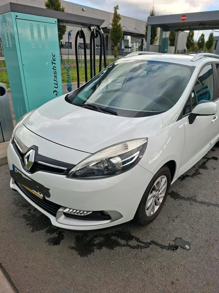 Renault Megane Scenic