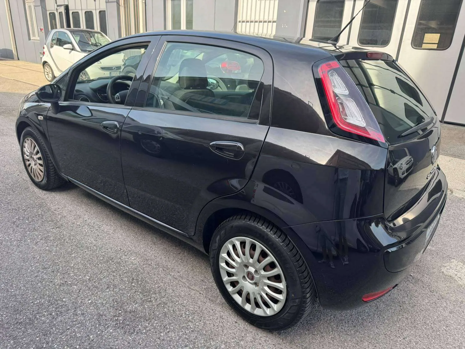 Fiat Punto Evo 2011 photo 4