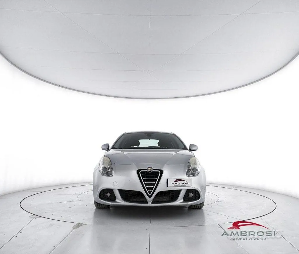 Alfa Romeo Giulietta 2013 photo 5