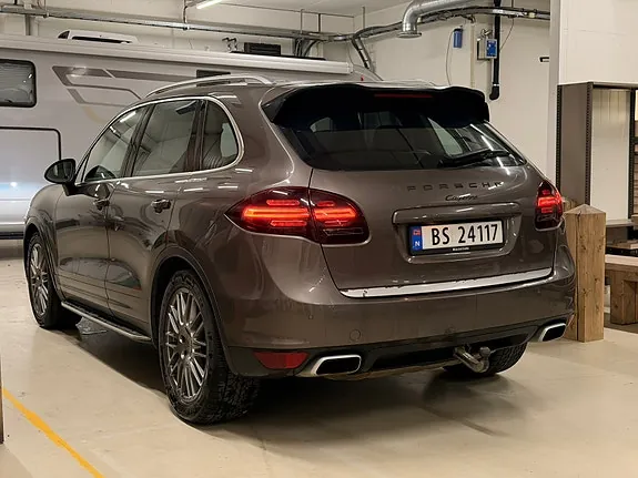 Porsche Cayenne 2011 photo 5