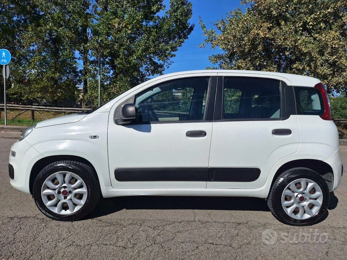 Fiat Panda 2015 photo 2