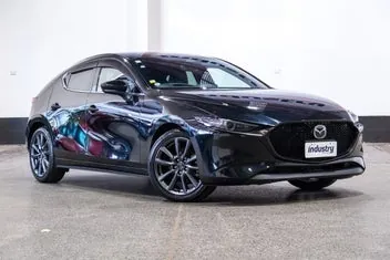 Mazda 3 2023 photo 2