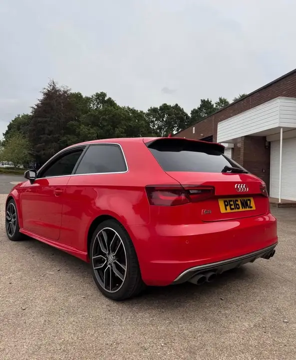 Audi S3 2016 photo 2
